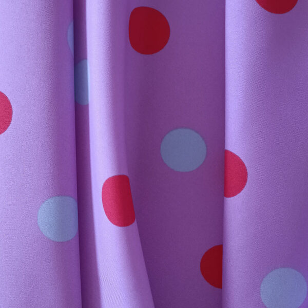 STRECH ESTAMPADO LUNARES DE 35MM MALVA CON ROJO Y CELESTE - Imagen 4