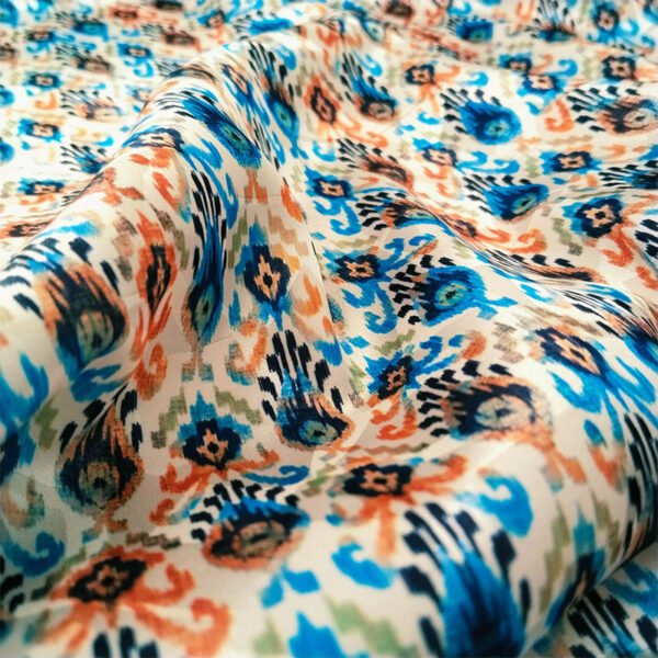 SATEN ESTAMPADO GEOMETRICO IKAT