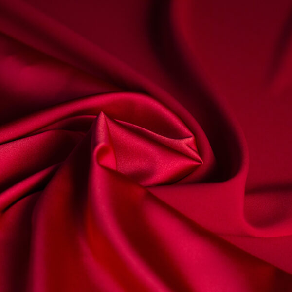 CREPÉ SATEN SPANDEX ROJO RUBI