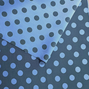 Tela satén jacquard  lunares reversibles